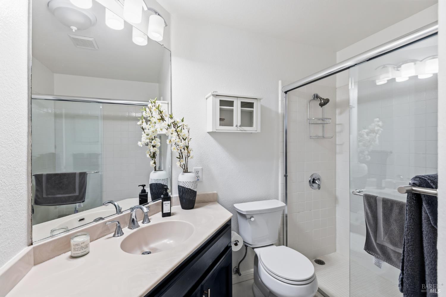 Detail Gallery Image 28 of 57 For 134 Grevillia Dr, Petaluma,  CA 94952 - 4 Beds | 3 Baths