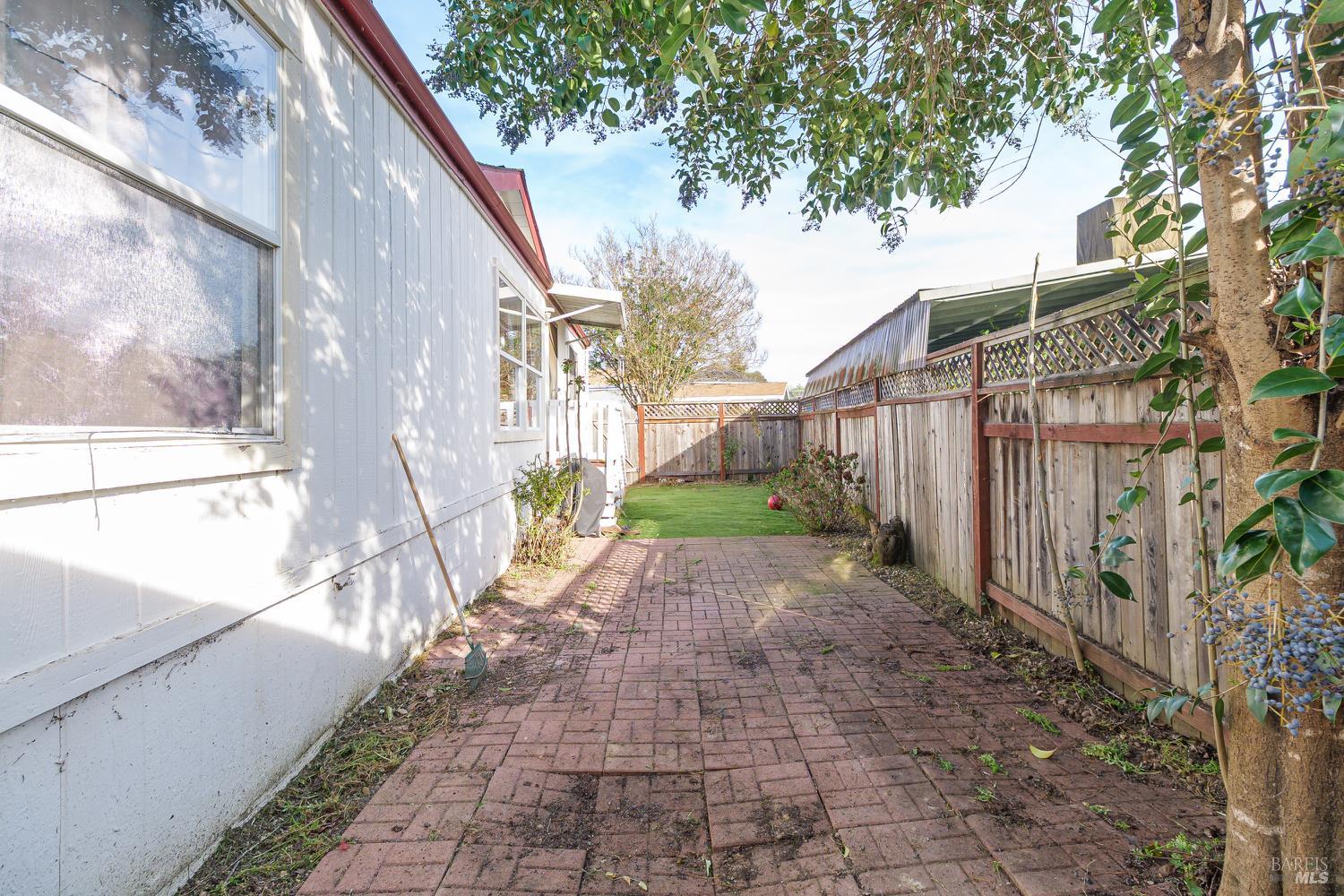 Detail Gallery Image 17 of 20 For 97 Kennedy Ln #26,  Healdsburg,  CA 95448 - 3 Beds | 2 Baths