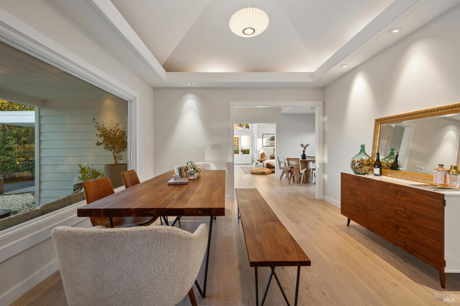 Detail Gallery Image 7 of 70 For 1236 N Fitch Mountain Rd, Healdsburg,  CA 95448 - 3 Beds | 2/1 Baths