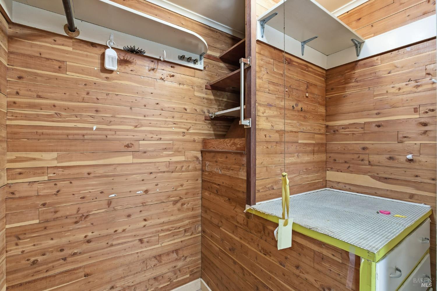 Detail Gallery Image 30 of 59 For 40 Newhall Dr, San Rafael,  CA 94901 - 4 Beds | 3/1 Baths