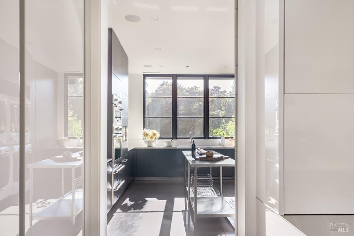 Detail Gallery Image 20 of 73 For 710 Soscol Creek Rd, Napa,  CA 94558 - 5 Beds | 5/1 Baths