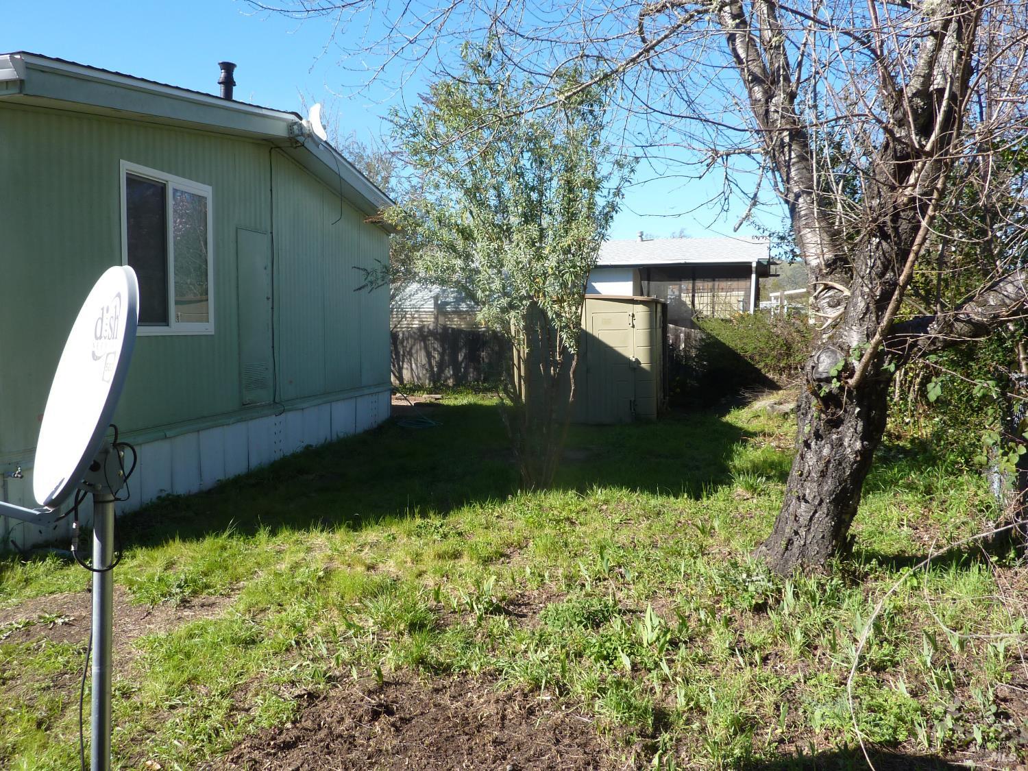 Detail Gallery Image 10 of 15 For 10755 Mobile Village Way 77, Willits,  CA 95430 - 2 Beds | 2 Baths