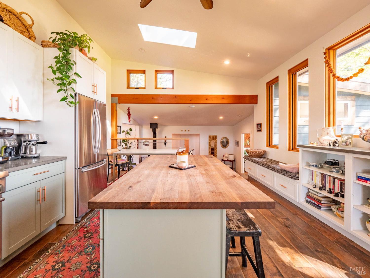 Detail Gallery Image 4 of 71 For 1910 Charoliase Dr, Navarro,  CA 95463 - 2 Beds | 1 Baths