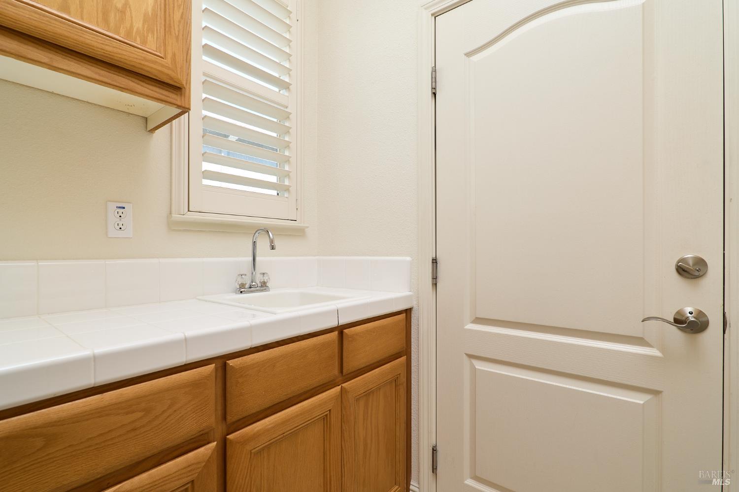 Detail Gallery Image 30 of 36 For 721 Michelbook Ln, Rio Vista,  CA 94571 - 2 Beds | 2/1 Baths