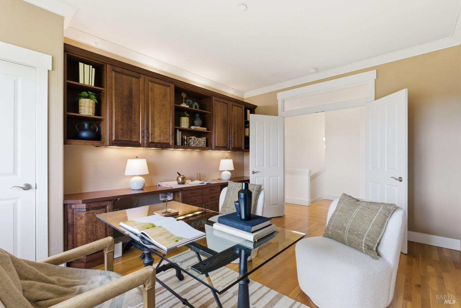 Detail Gallery Image 17 of 58 For 711 Forest Way, Mill Valley,  CA 94941 - 4 Beds | 3/1 Baths