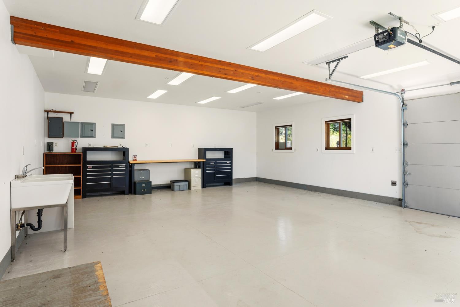 Detail Gallery Image 25 of 41 For 18210 Old Ukiah Pine Rd, Potter Valley,  CA 95469 - 3 Beds | 2 Baths