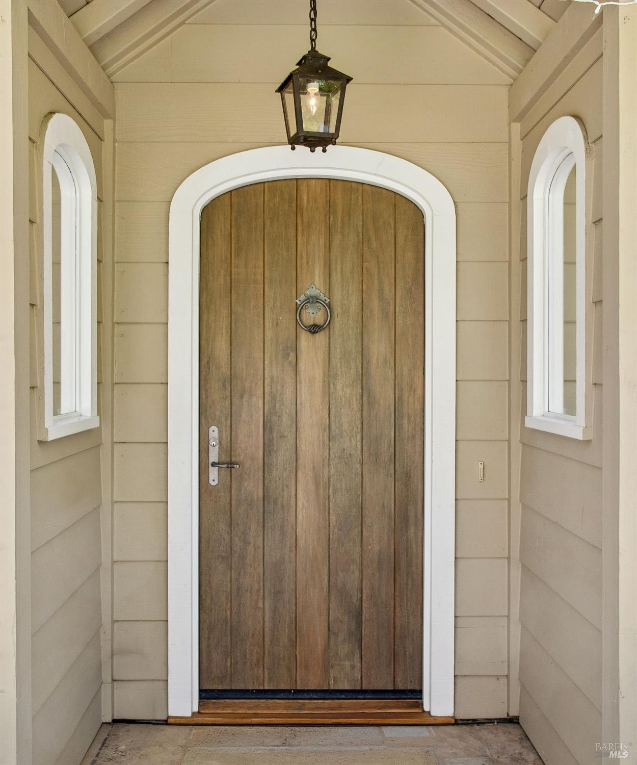 Detail Gallery Image 13 of 59 For 2399 Sobre Vista Rd, Sonoma,  CA 95476 - 3 Beds | 3/1 Baths