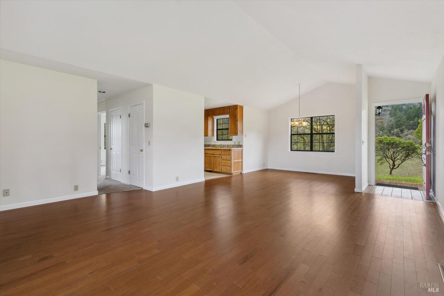 Detail Gallery Image 14 of 75 For 8401 Brandywine Dr, Ukiah,  CA 95482 - 2 Beds | 1 Baths