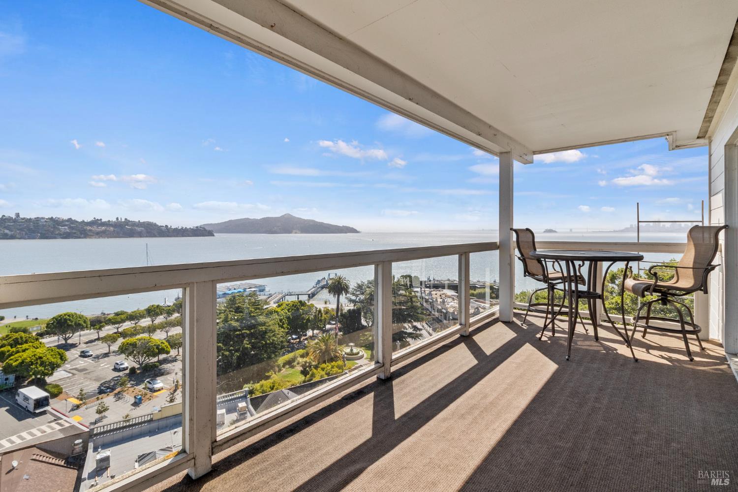 Detail Gallery Image 5 of 6 For 120 Bulkley Ave, Sausalito,  CA 94965 - – Beds | – Baths