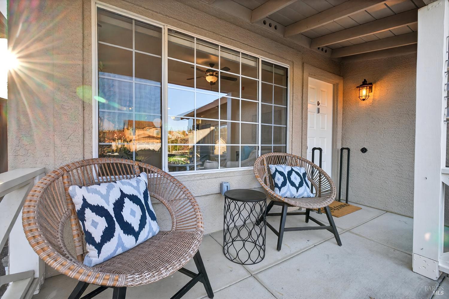 Detail Gallery Image 7 of 48 For 1056 Esparto Ct, Windsor,  CA 95492 - 3 Beds | 2 Baths