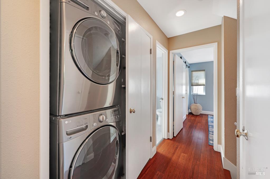 Detail Gallery Image 21 of 31 For 8148 Bodega Ave, Sebastopol,  CA 95472 - 3 Beds | 1/1 Baths