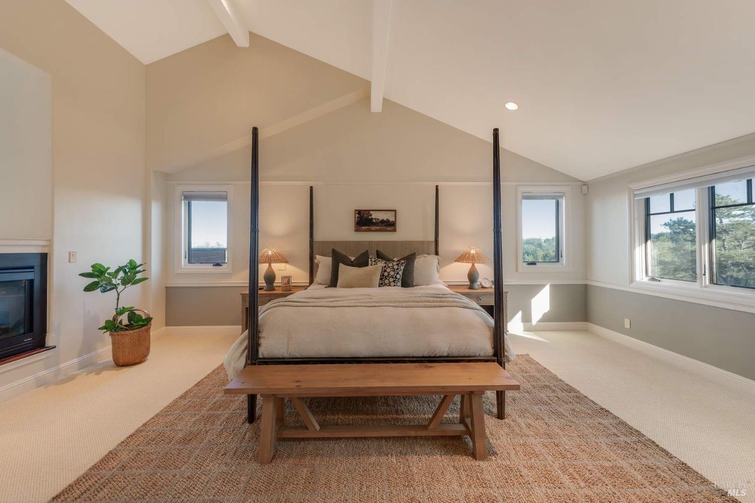 Detail Gallery Image 18 of 46 For 11799 Barnett Valley Rd, Sebastopol,  CA 95472 - 3 Beds | 5/1 Baths