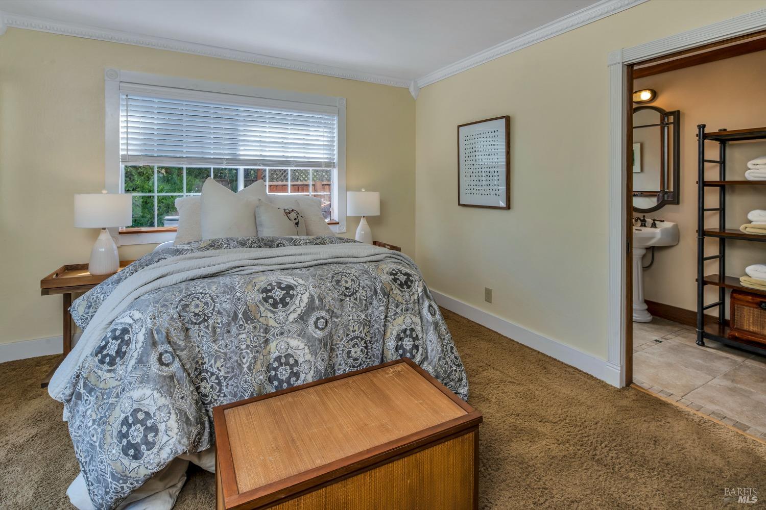 Detail Gallery Image 38 of 95 For 4038 E 3rd Ave, Napa,  CA 94558 - 4 Beds | 3 Baths