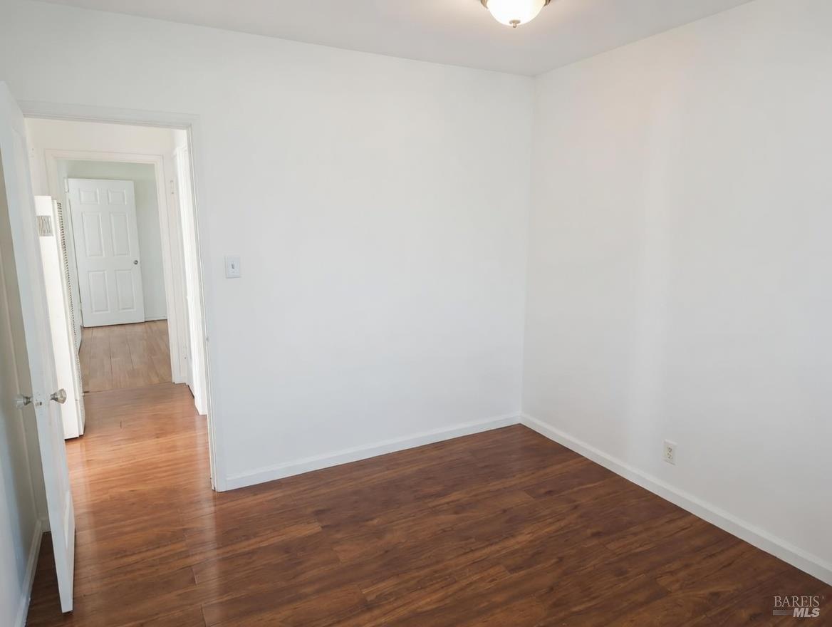 Detail Gallery Image 13 of 19 For 1029 73rd Ave, Oakland,  CA 94621 - 2 Beds | 1 Baths