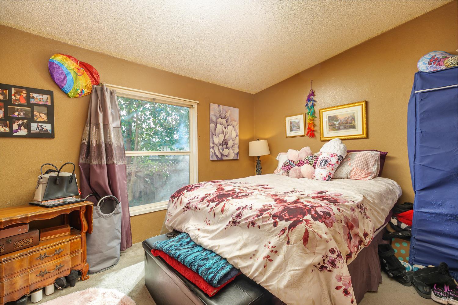 Detail Gallery Image 9 of 20 For 97 Kennedy Ln #26,  Healdsburg,  CA 95448 - 3 Beds | 2 Baths