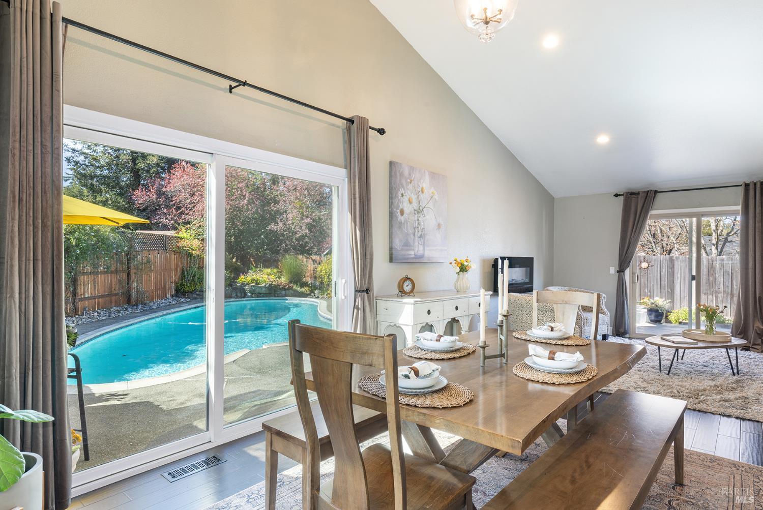 Detail Gallery Image 16 of 61 For 2409 Canin Ct, Santa Rosa,  CA 95405 - 3 Beds | 2 Baths