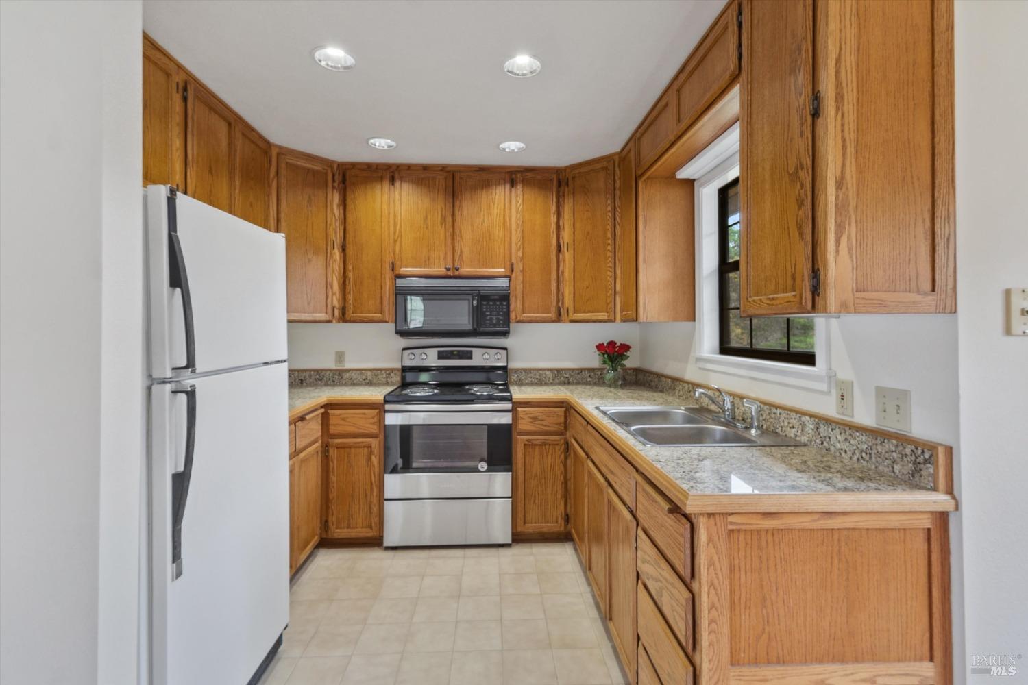 Detail Gallery Image 17 of 75 For 8401 Brandywine Dr, Ukiah,  CA 95482 - 2 Beds | 1 Baths