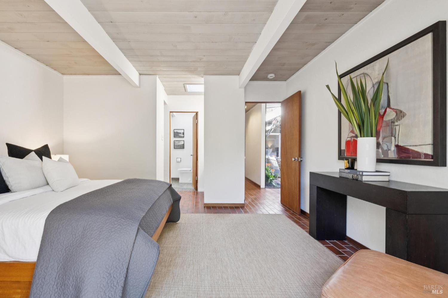 Detail Gallery Image 36 of 58 For 1200 Idylberry Rd, San Rafael,  CA 94903 - 4 Beds | 2 Baths