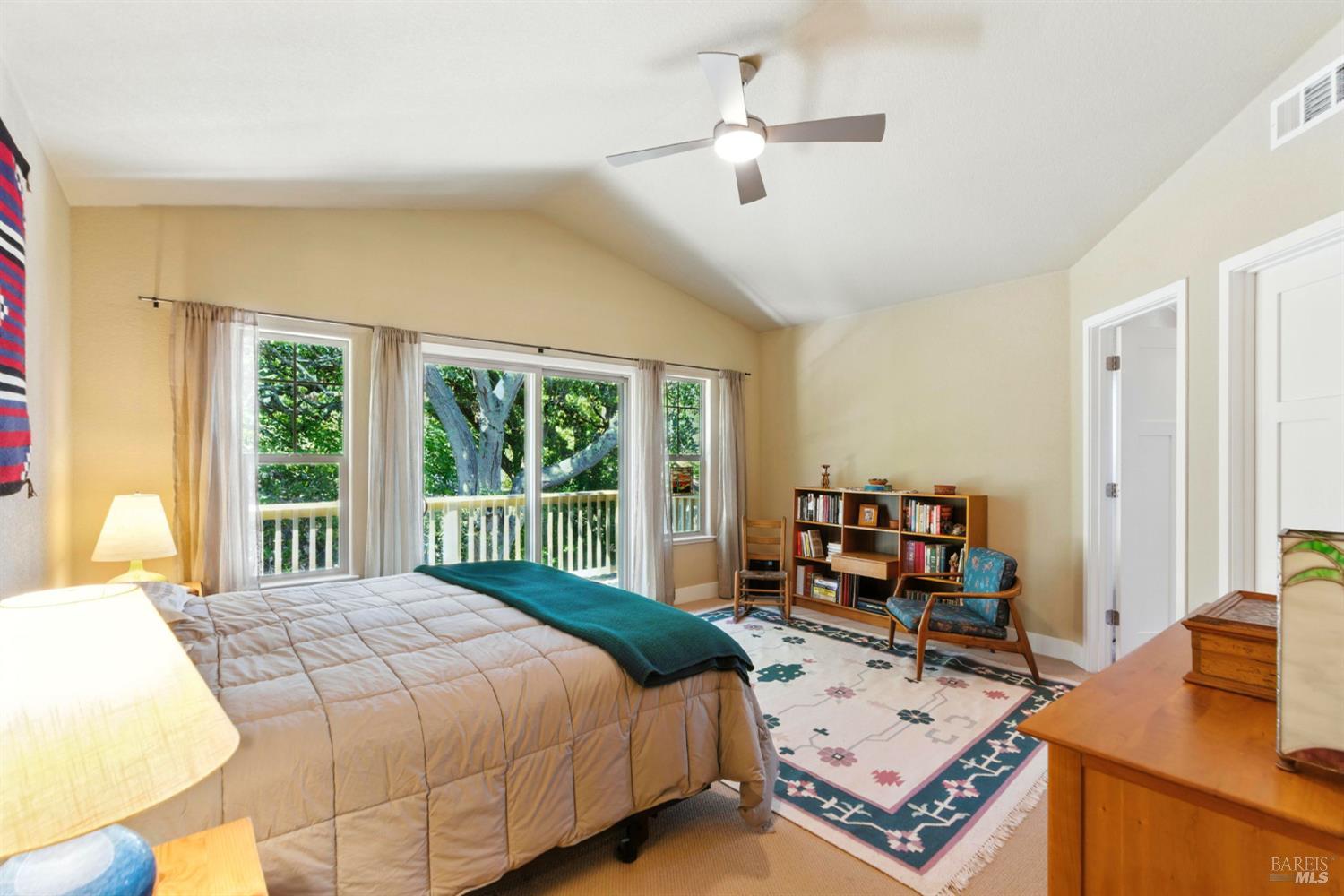 Detail Gallery Image 31 of 59 For 830 Litchfield Ave, Sebastopol,  CA 95472 - 4 Beds | 3 Baths