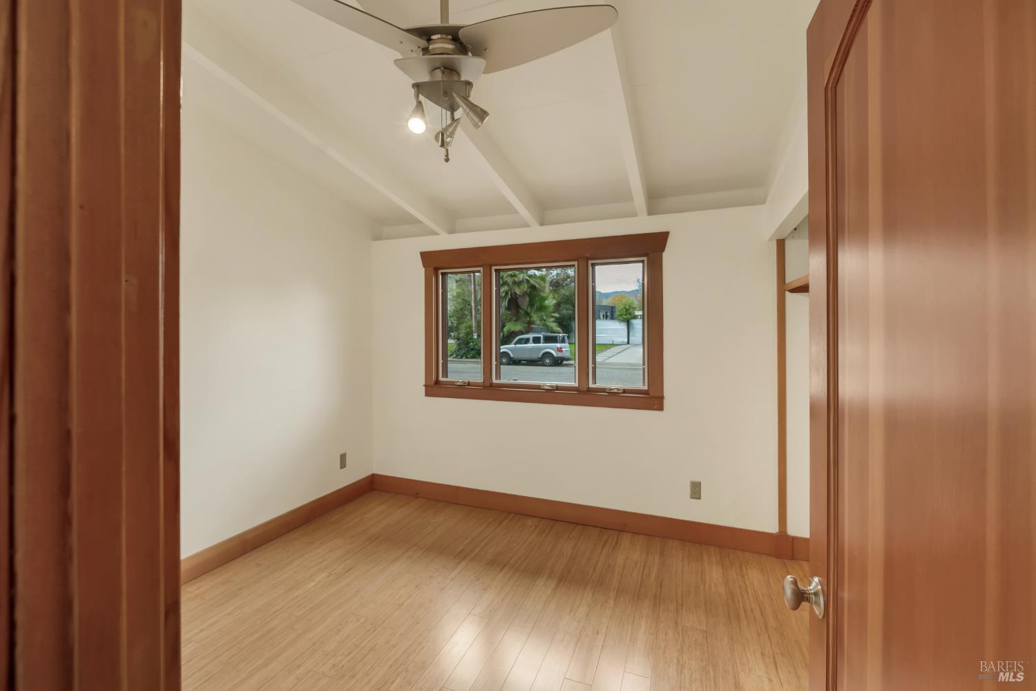 Detail Gallery Image 15 of 52 For 838 Oakwood Dr, Sonoma,  CA 95476 - 3 Beds | 2 Baths