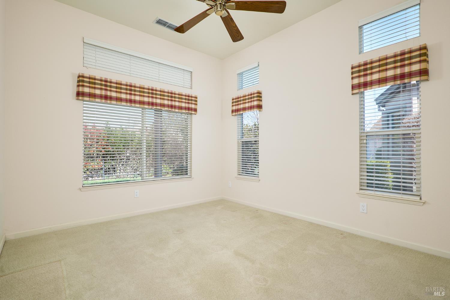 Detail Gallery Image 23 of 32 For 570 Turnberry Ter, Rio Vista,  CA 94571 - 2 Beds | 2/1 Baths