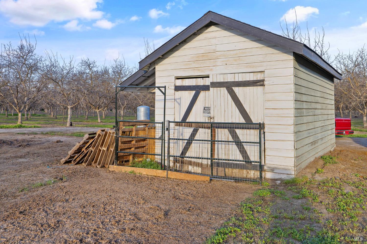 Detail Gallery Image 46 of 57 For 31460 Road 160 Rd, Visalia,  CA 93292 - 4 Beds | 3 Baths