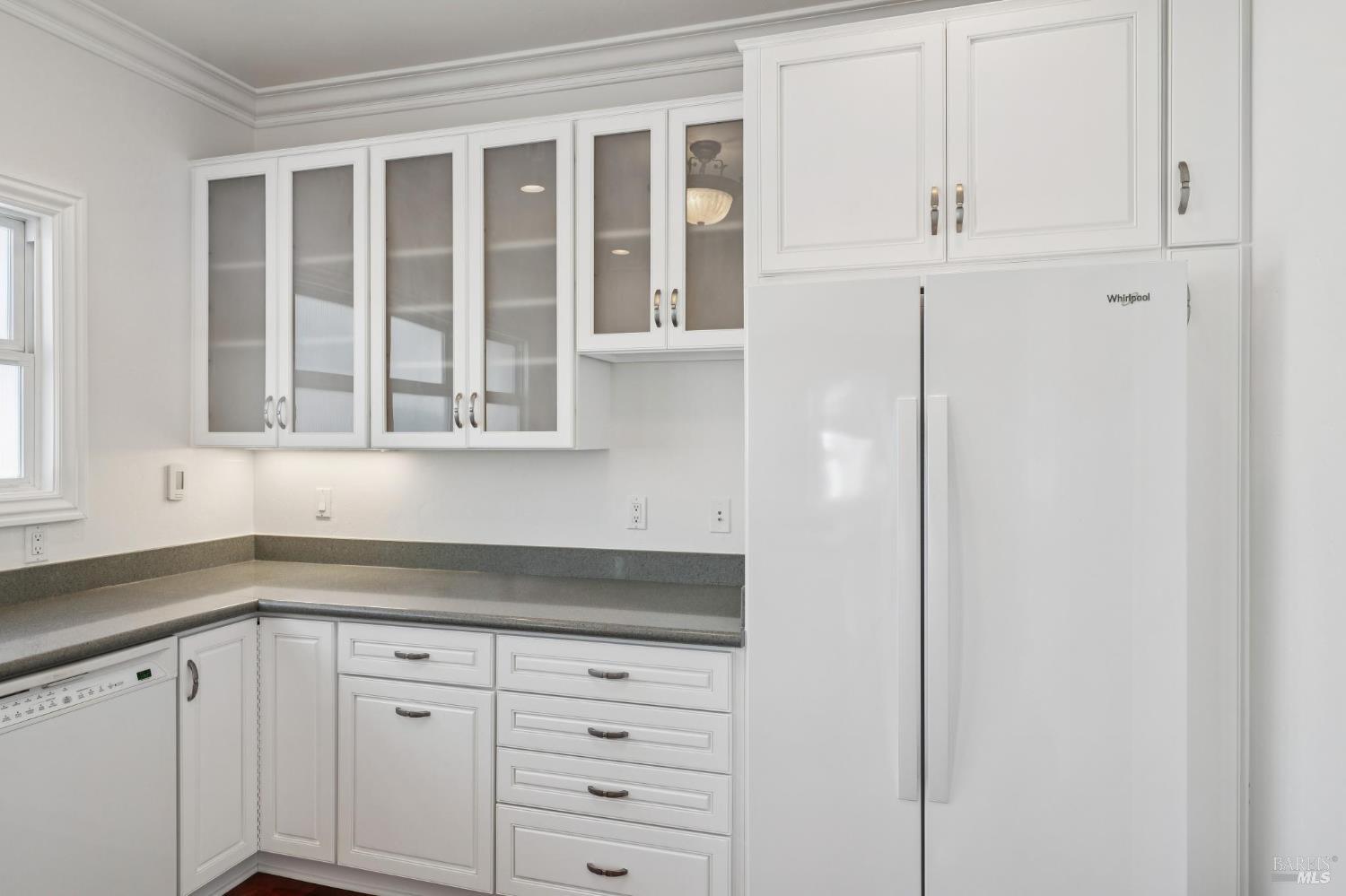 Detail Gallery Image 20 of 80 For 102 F St, San Rafael,  CA 94901 - – Beds | – Baths