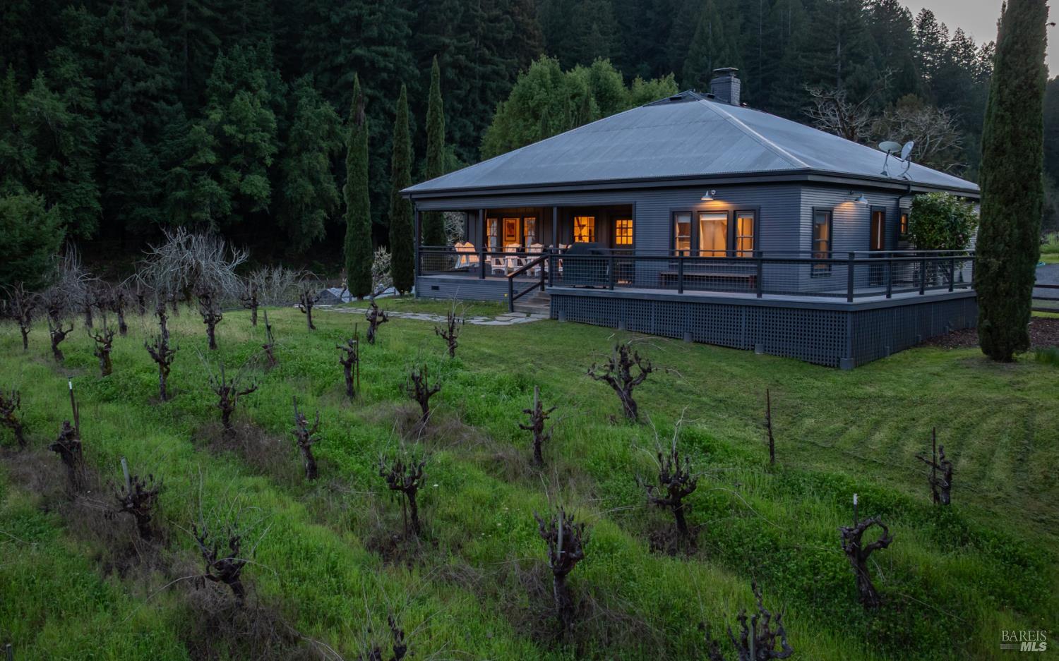 Detail Gallery Image 54 of 57 For 8781 Martinelli Rd, Forestville,  CA 95436 - 4 Beds | 4 Baths