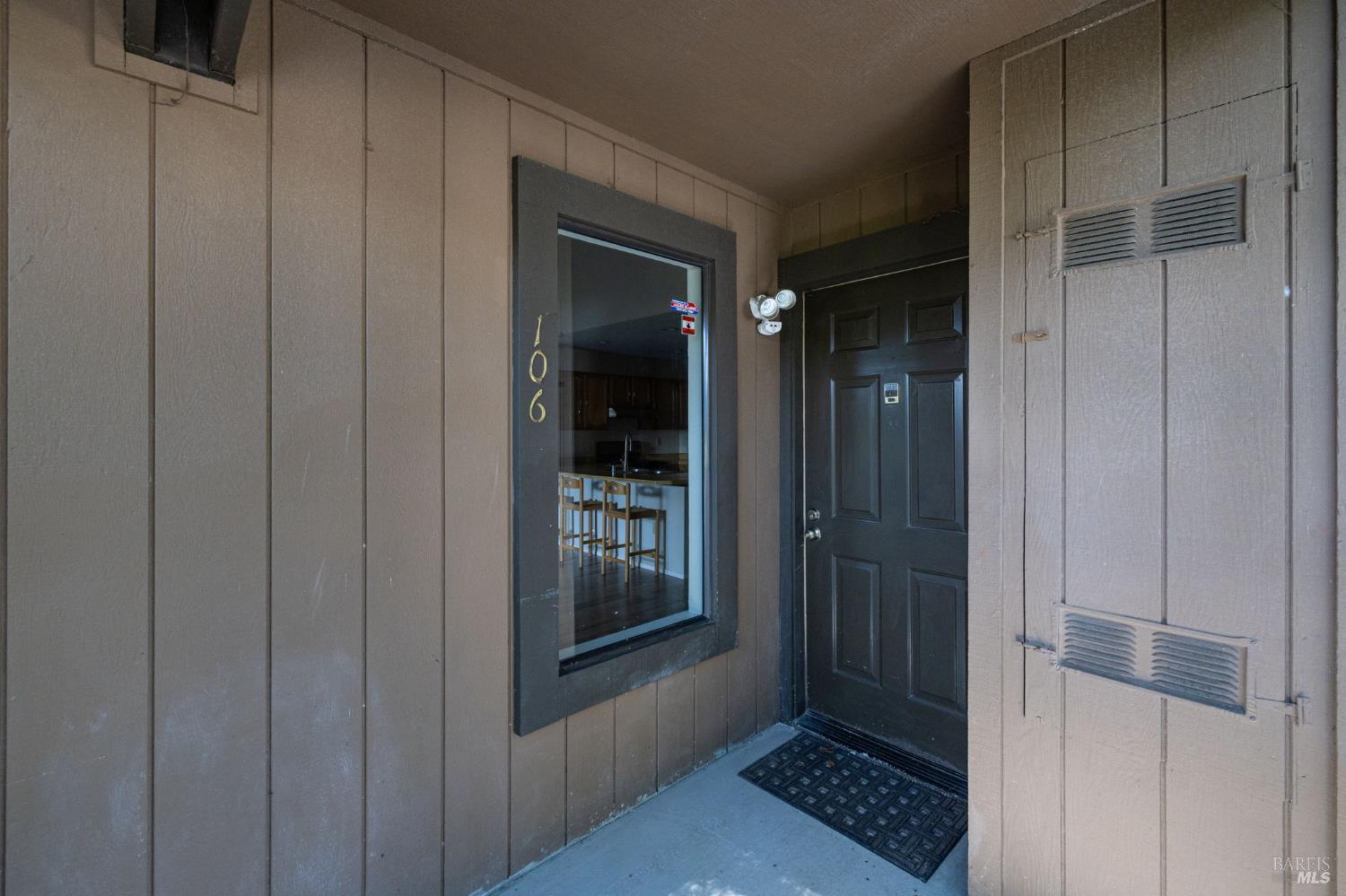 Detail Gallery Image 2 of 20 For 106 Nicholas Ct, Cotati,  CA 94931 - 2 Beds | 1 Baths