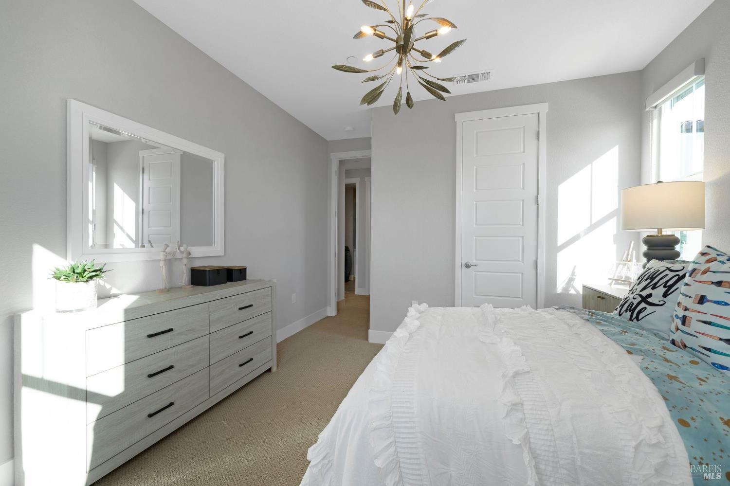 Detail Gallery Image 31 of 42 For 513 Eagle Cir, Oakley,  CA 94561 - 4 Beds | 3 Baths