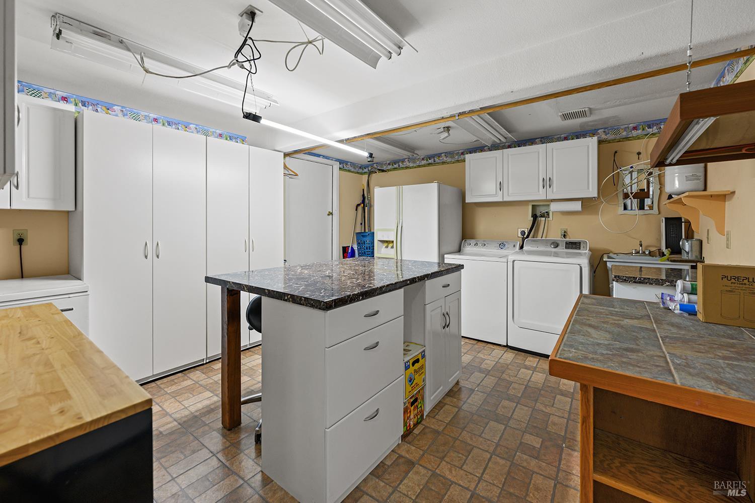 Detail Gallery Image 31 of 42 For 17450 Summit Ave, Guerneville,  CA 95446 - 3 Beds | 2 Baths