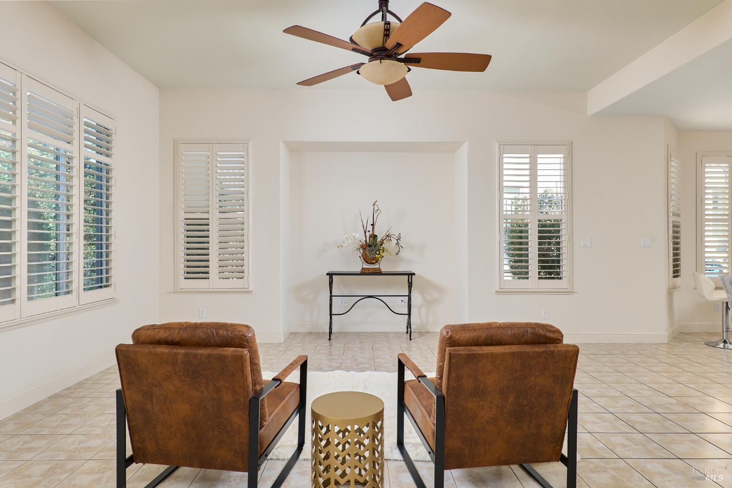 Detail Gallery Image 9 of 36 For 721 Michelbook Ln, Rio Vista,  CA 94571 - 2 Beds | 2/1 Baths