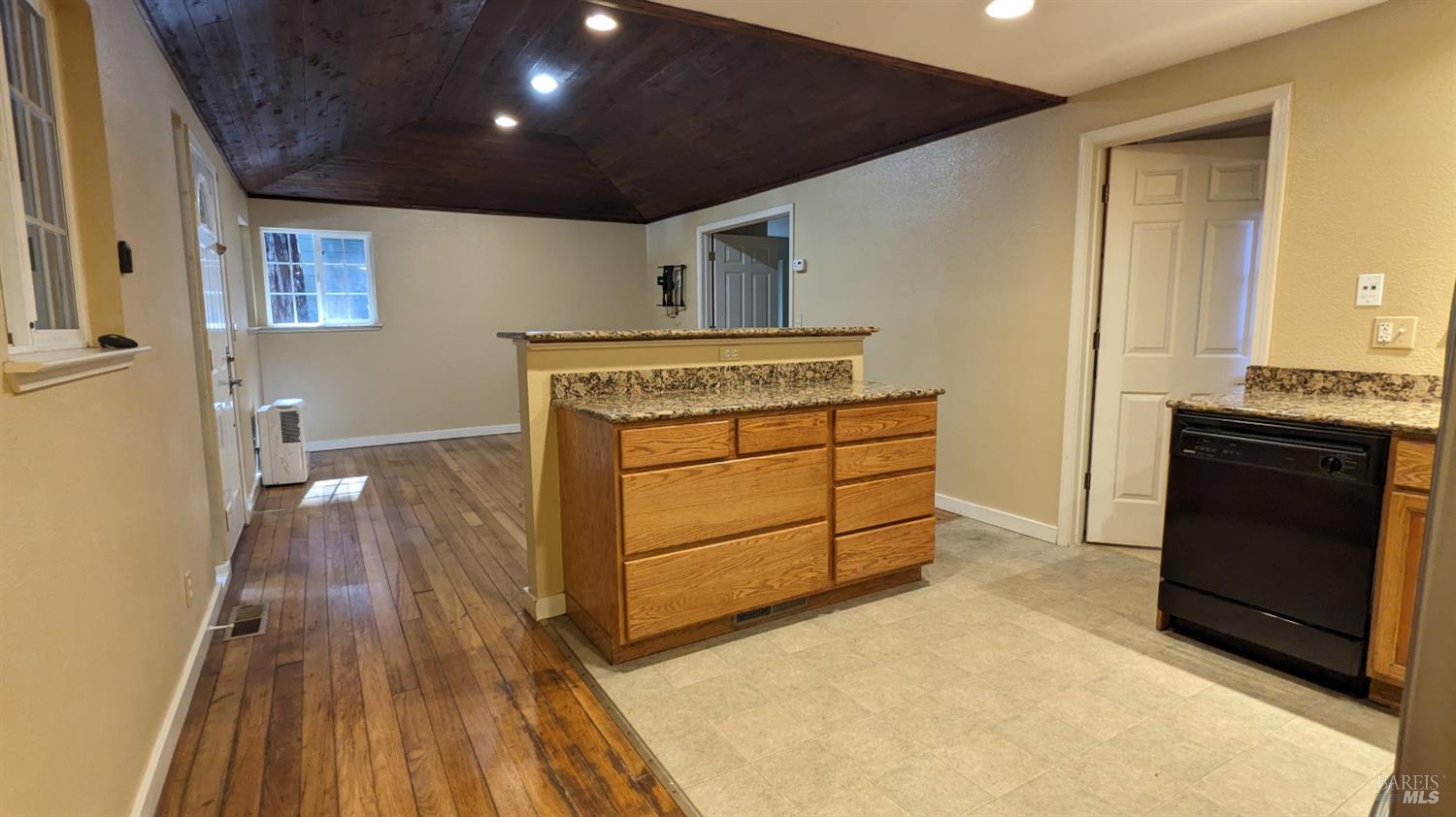 Detail Gallery Image 17 of 24 For 19026 Hidden Valley Rd, Guerneville,  CA 95446 - 3 Beds | 2 Baths