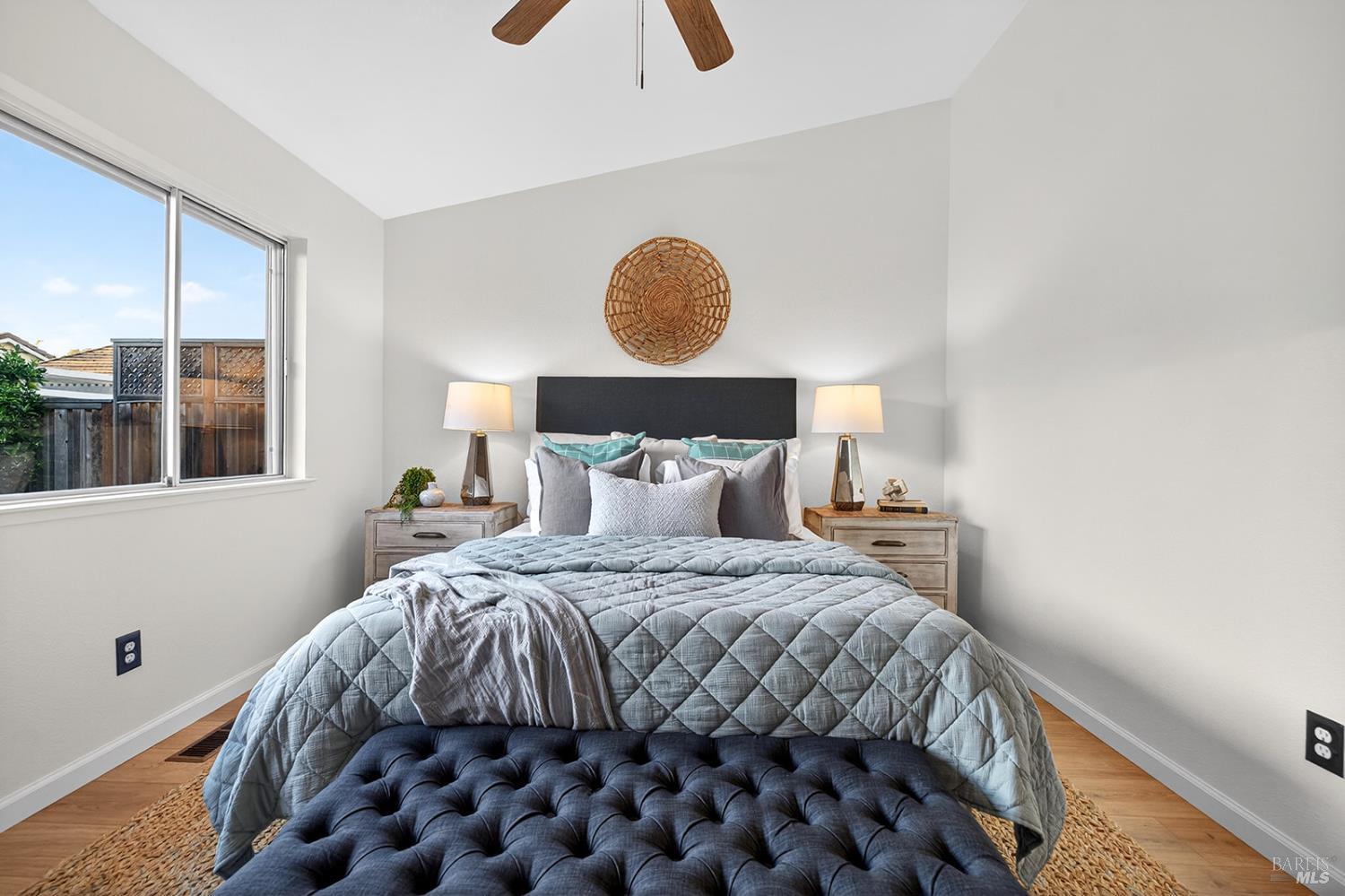 Detail Gallery Image 27 of 48 For 1056 Esparto Ct, Windsor,  CA 95492 - 3 Beds | 2 Baths