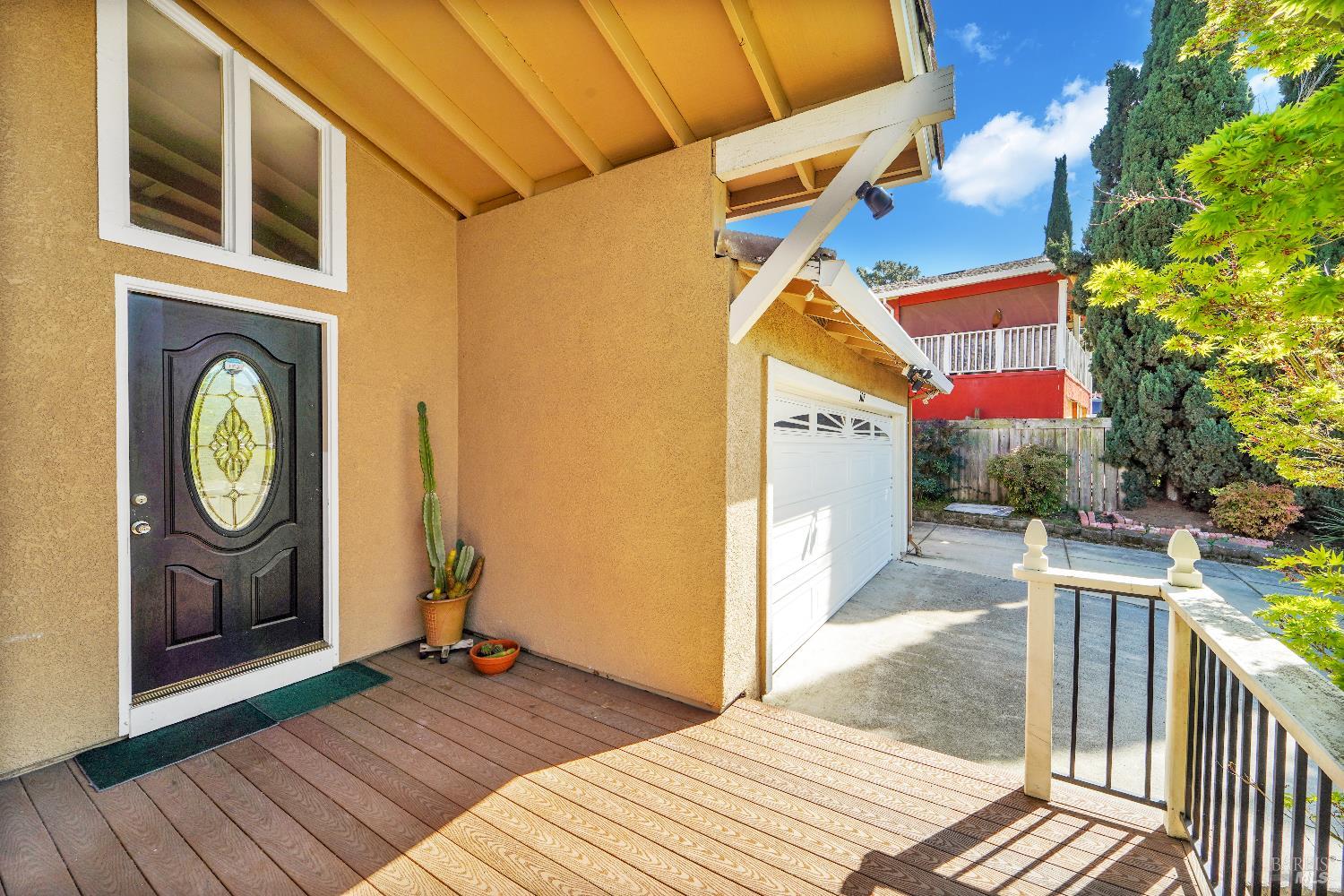 Detail Gallery Image 3 of 20 For 307 Brunswick Dr, Vallejo,  CA 94591 - 3 Beds | 2/1 Baths