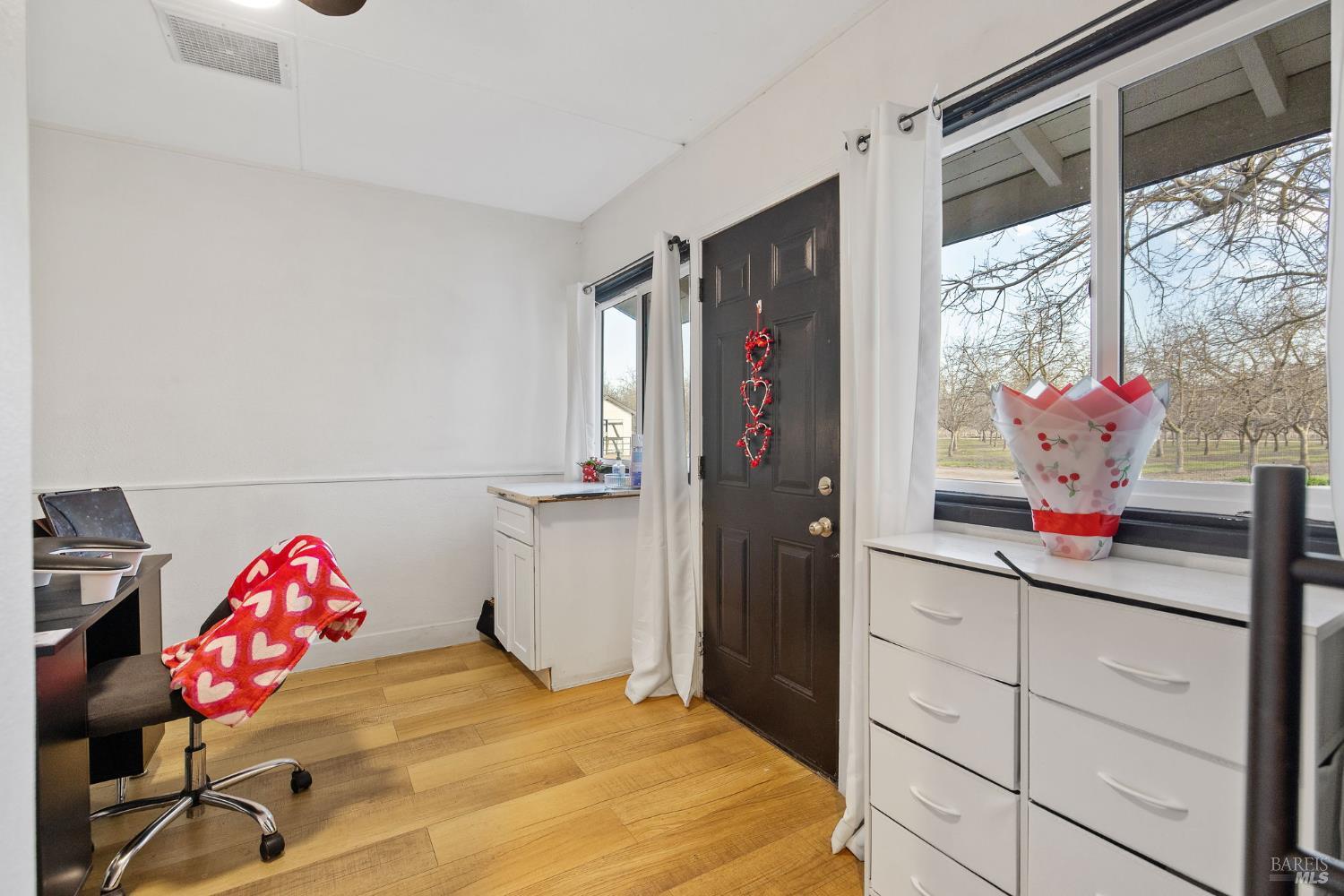 Detail Gallery Image 39 of 57 For 31460 Road 160 Rd, Visalia,  CA 93292 - 4 Beds | 3 Baths