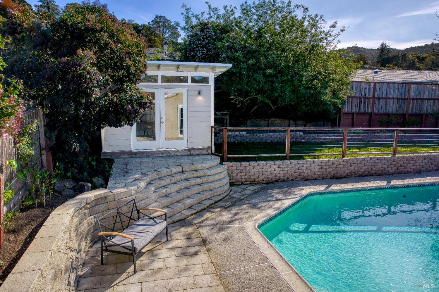 Detail Gallery Image 46 of 47 For 237 Alameda De La Loma Unkn, Novato,  CA 94949 - 3 Beds | 3 Baths