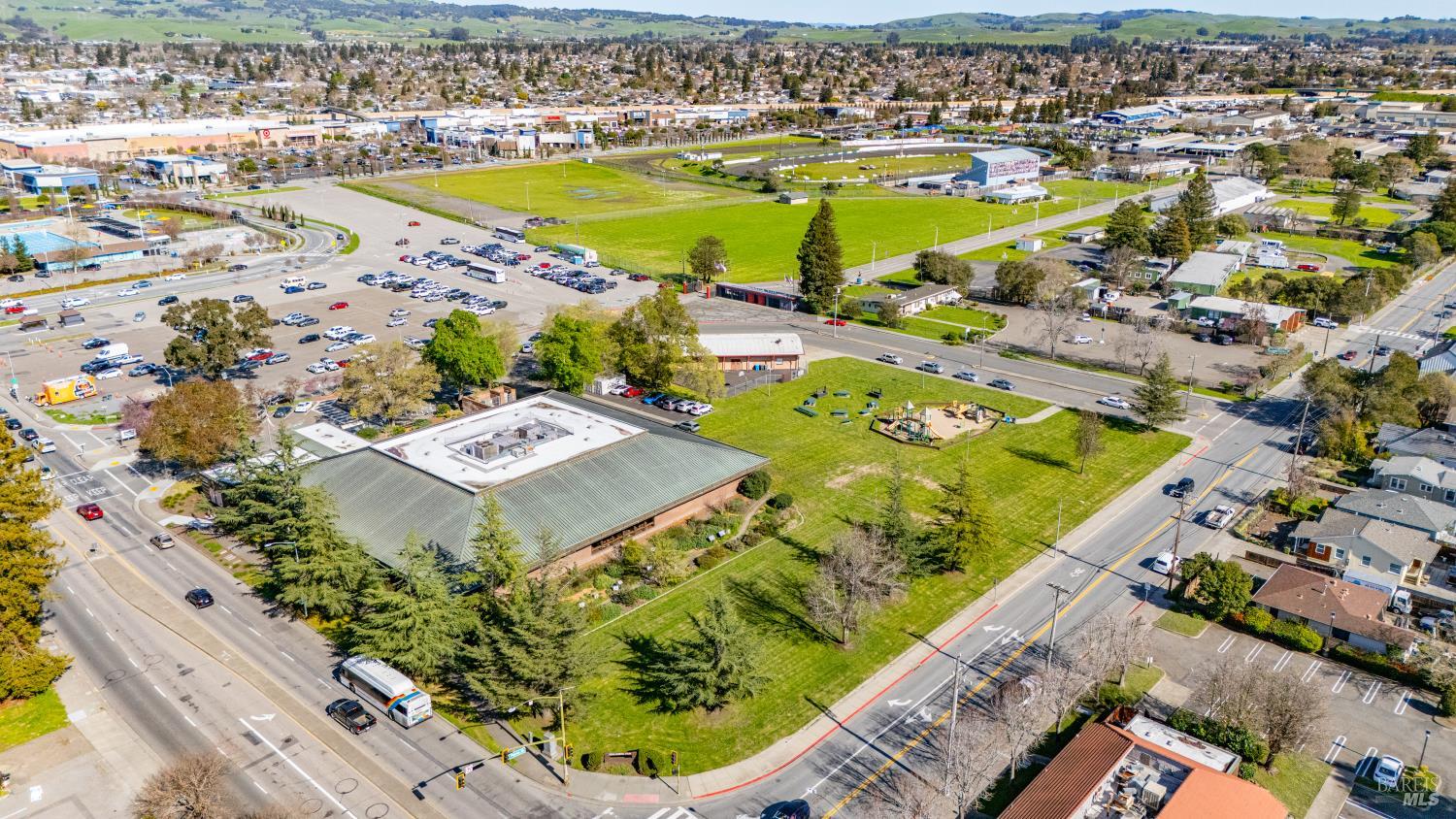 Detail Gallery Image 34 of 39 For 712 E Washington St, Petaluma,  CA 94952 - 2 Beds | 1 Baths