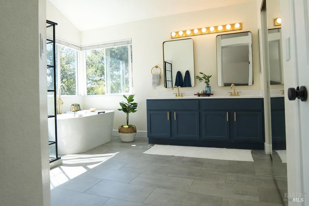 Detail Gallery Image 29 of 35 For 454 Harvest Cir, Vacaville,  CA 95687 - 5 Beds | 3 Baths