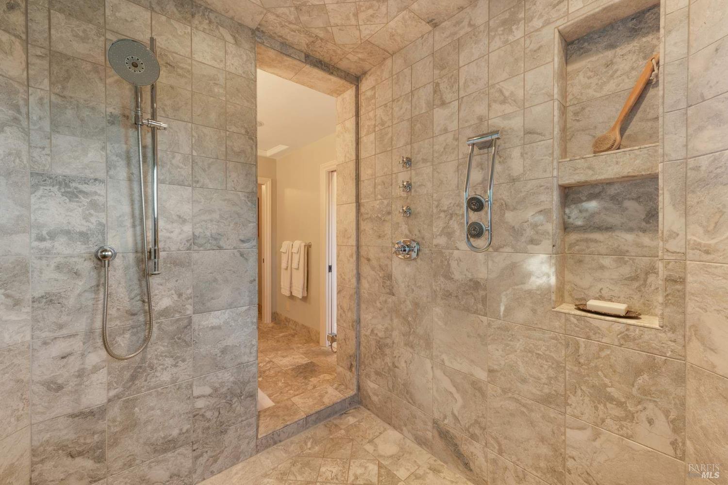 Detail Gallery Image 22 of 46 For 11799 Barnett Valley Rd, Sebastopol,  CA 95472 - 3 Beds | 5/1 Baths