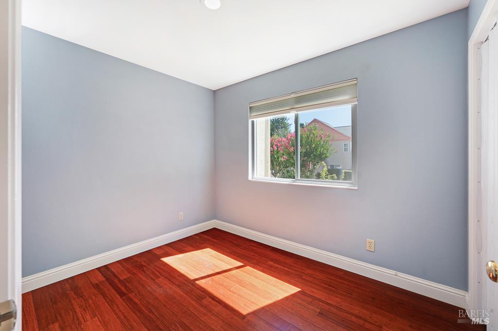 Detail Gallery Image 23 of 31 For 8148 Bodega Ave, Sebastopol,  CA 95472 - 3 Beds | 1/1 Baths