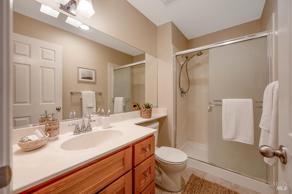 Detail Gallery Image 22 of 27 For 962 Camino Coronado Unkn, Rohnert Park,  CA 94928 - 4 Beds | 2 Baths