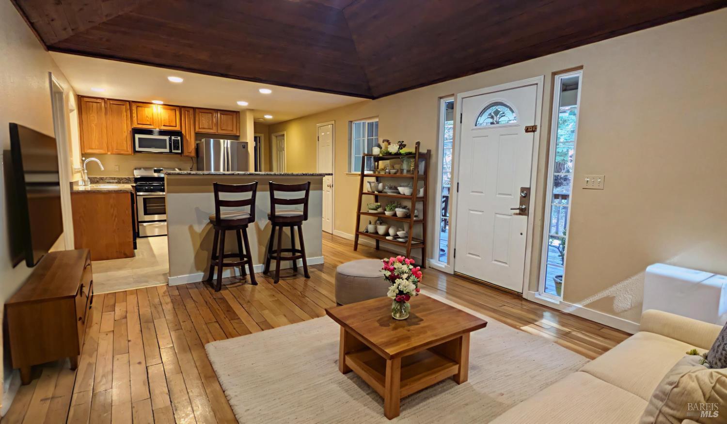 Detail Gallery Image 7 of 24 For 19026 Hidden Valley Rd, Guerneville,  CA 95446 - 3 Beds | 2 Baths