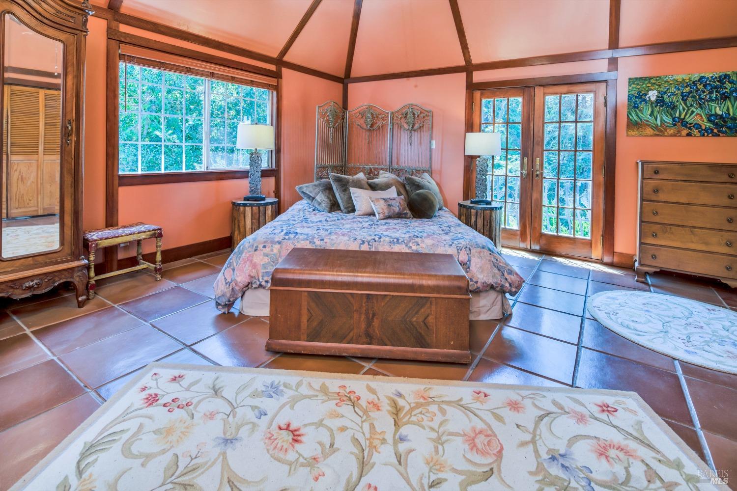 Detail Gallery Image 54 of 95 For 4038 E 3rd Ave, Napa,  CA 94558 - 4 Beds | 3 Baths