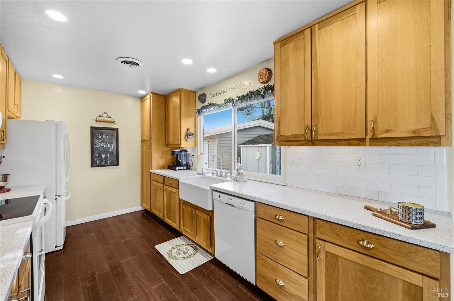 Detail Gallery Image 15 of 45 For 1380 Steele Canyon Rd, Napa,  CA 94558 - 2 Beds | 1/1 Baths