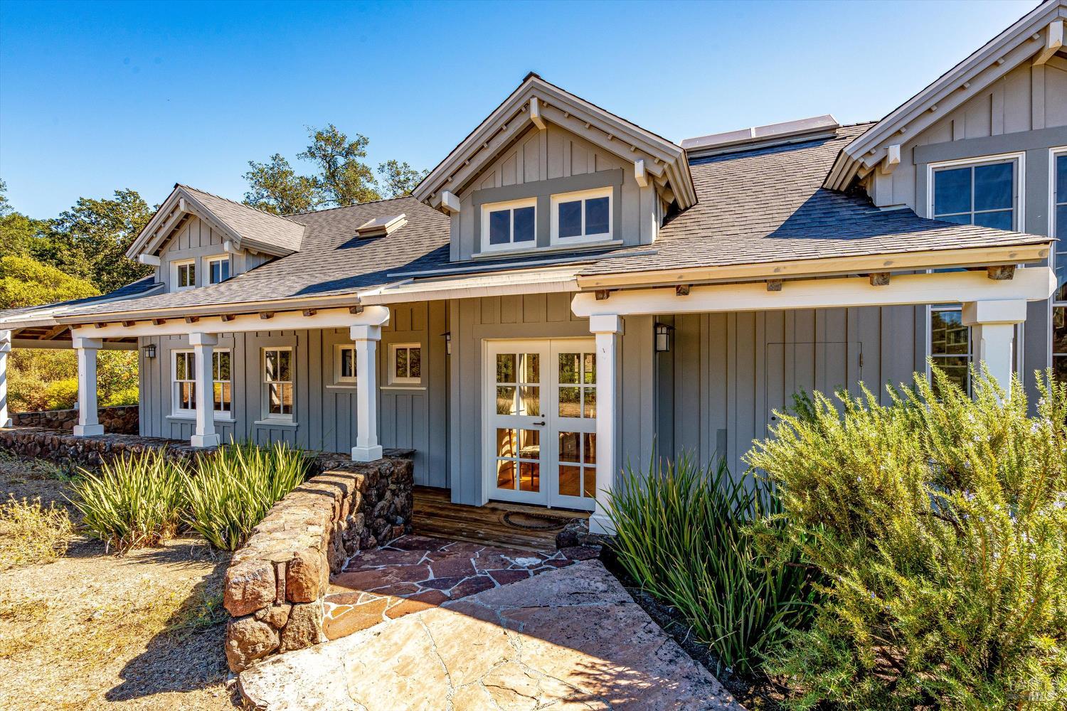 Detail Gallery Image 33 of 57 For 1740 Conn Valley Rd, Saint Helena,  CA 94574 - 3 Beds | 3/1 Baths