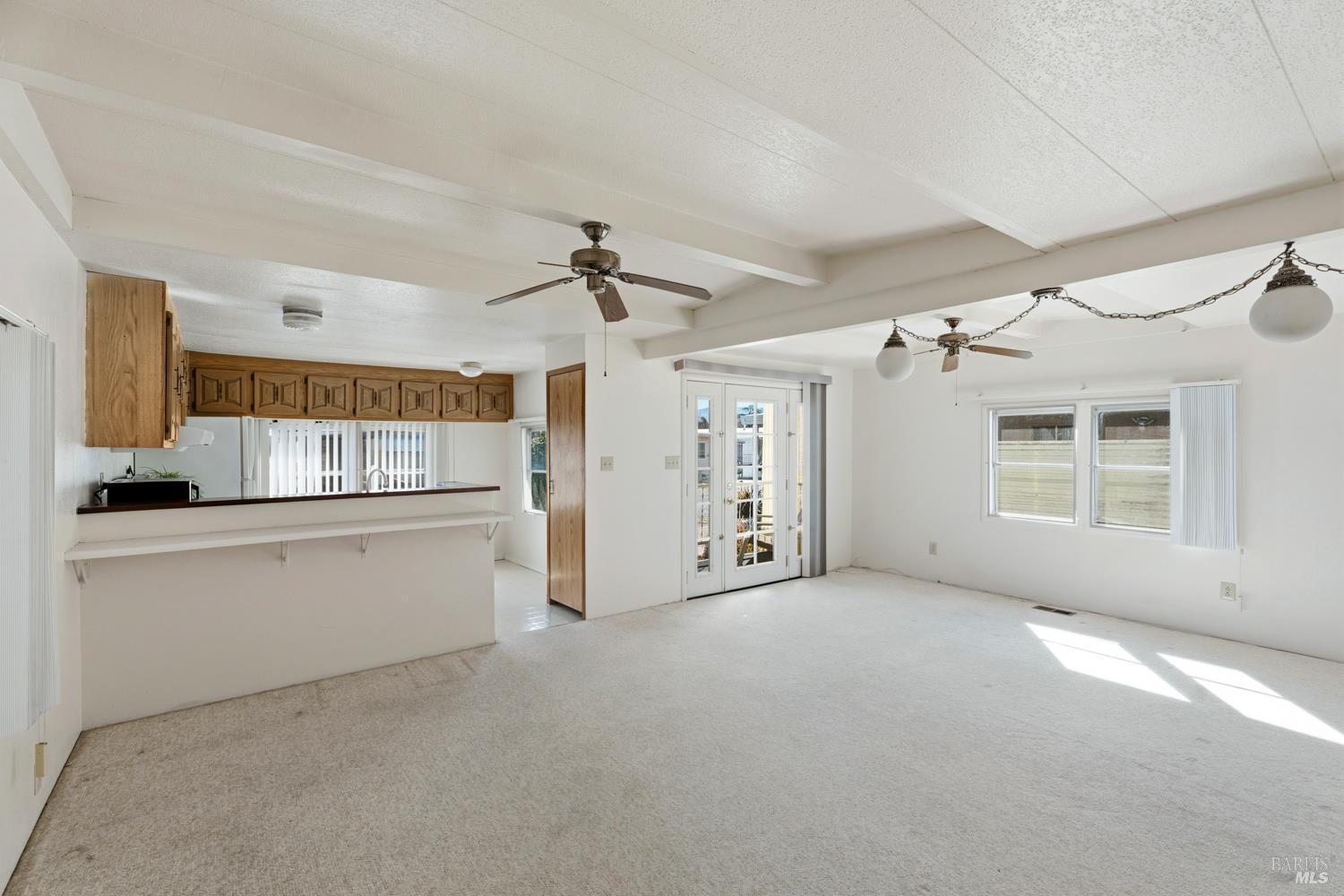 Detail Gallery Image 7 of 19 For 660 Leslie St 60, Ukiah,  CA 95482 - 2 Beds | 1/1 Baths