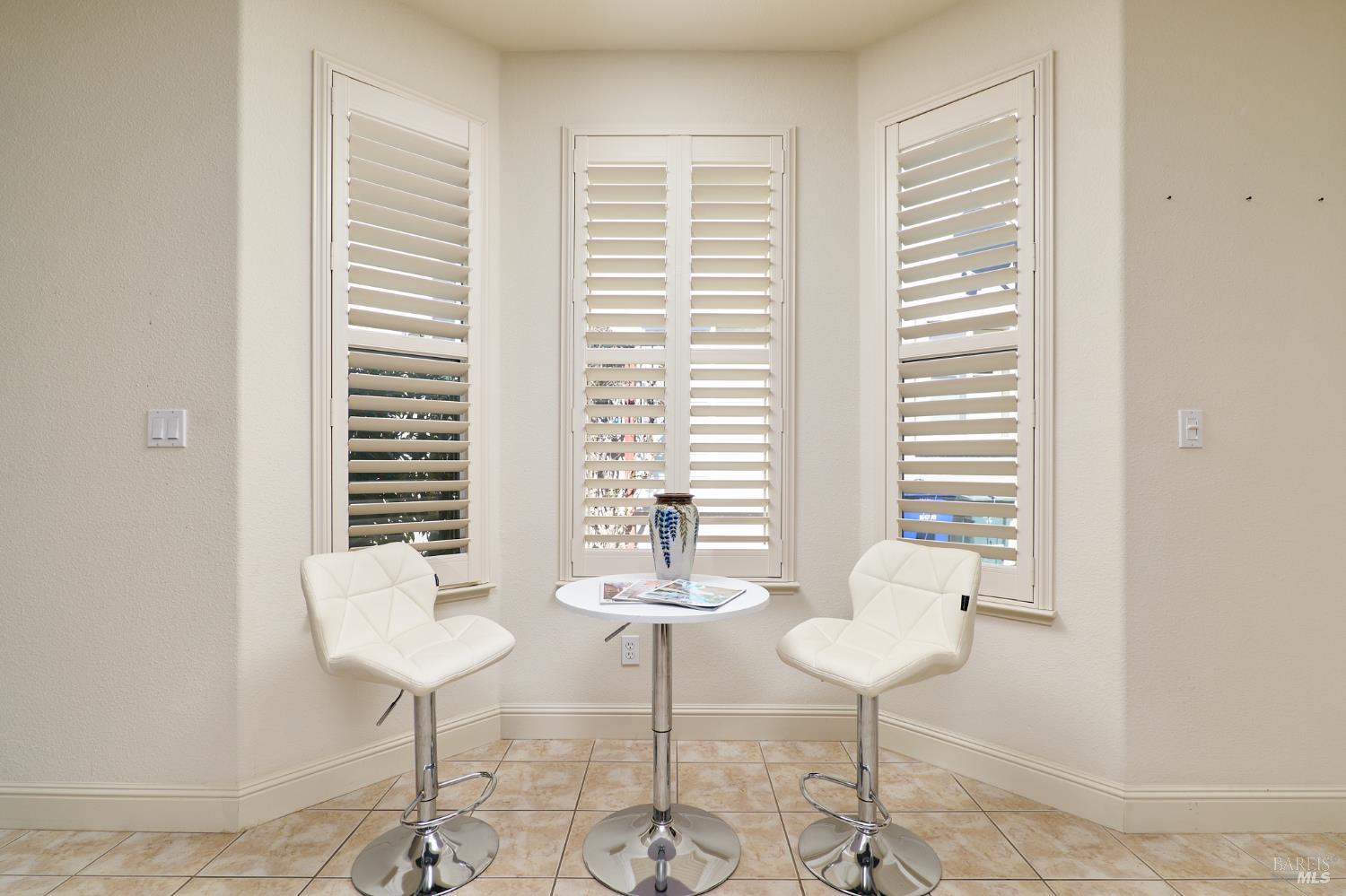 Detail Gallery Image 14 of 36 For 721 Michelbook Ln, Rio Vista,  CA 94571 - 2 Beds | 2/1 Baths