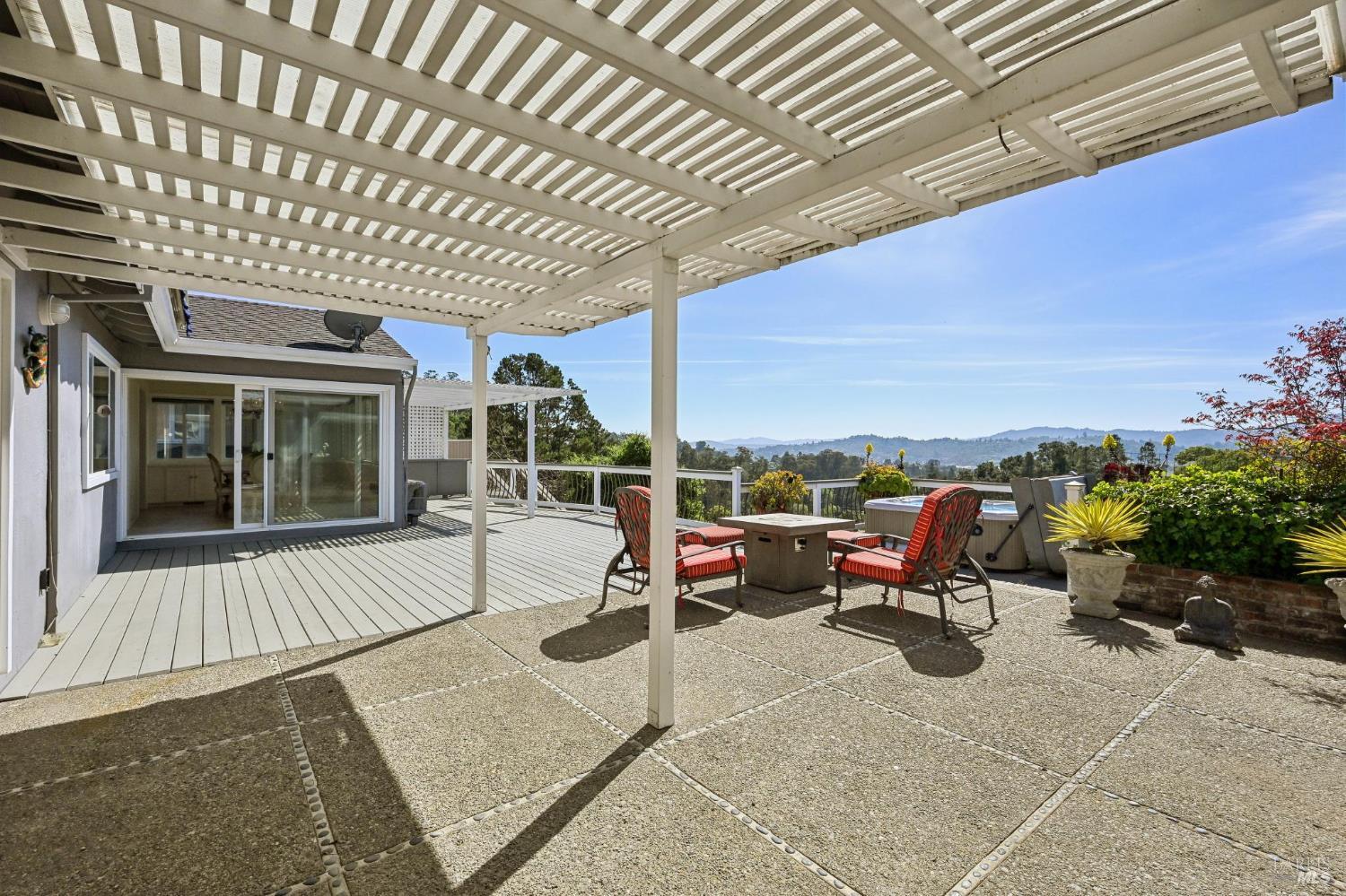 Detail Gallery Image 53 of 61 For 113 Convent Ct, San Rafael,  CA 94901 - 3 Beds | 2/2 Baths