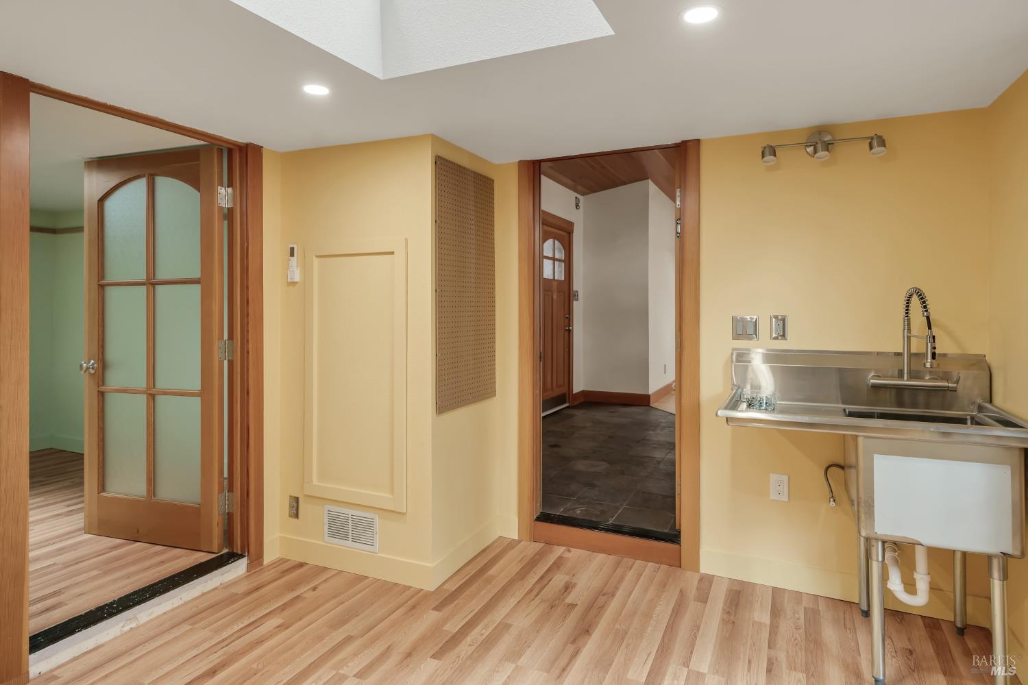 Detail Gallery Image 34 of 52 For 838 Oakwood Dr, Sonoma,  CA 95476 - 3 Beds | 2 Baths